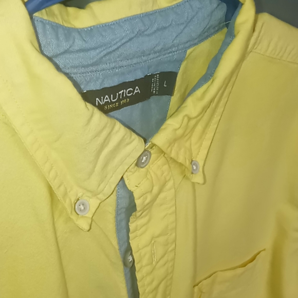 Nautica buttom down - Picture 2 of 3